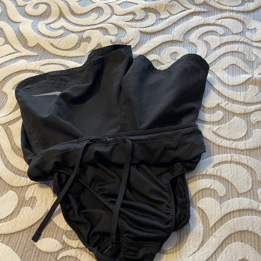 Nike Shorts Womens Size X-Small Black Athletic Workout Lined Running Pocket - Picture 7 of 7